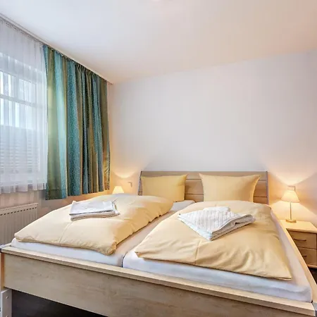 Schloonseevillen 17 *